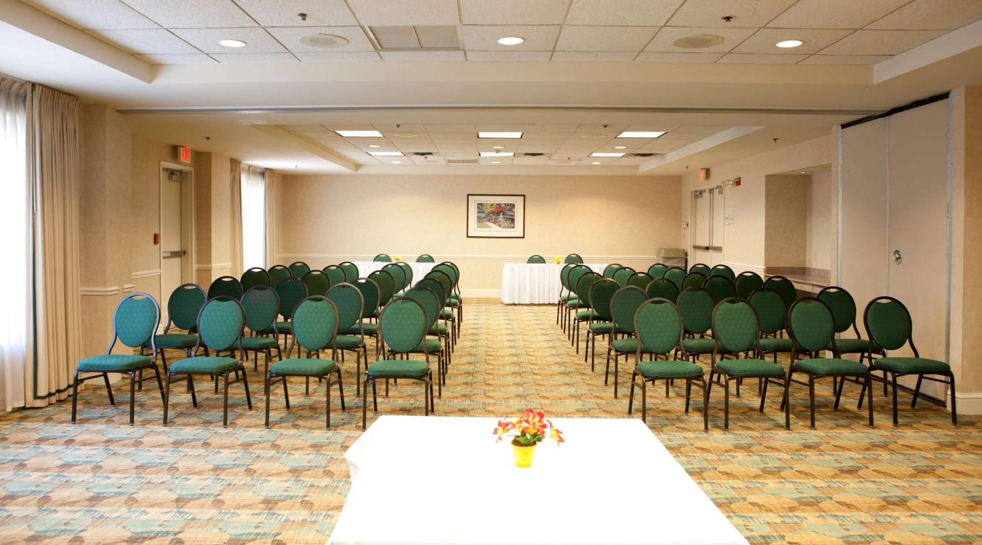 Hilton Garden Inn Secaucus/Meadowlands Buitenkant foto