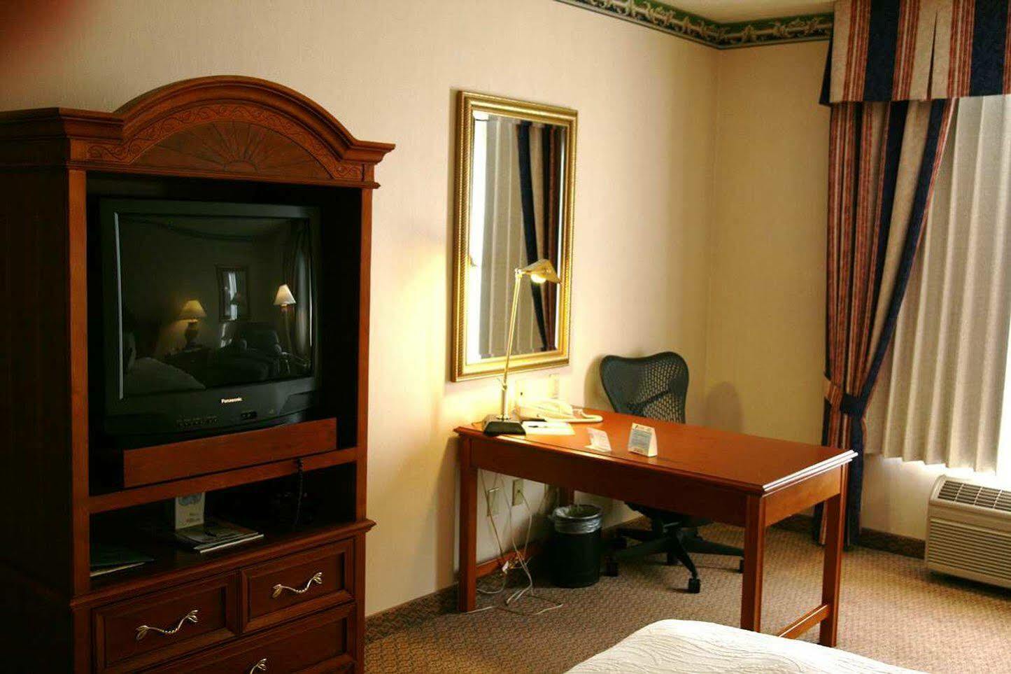 Hilton Garden Inn Secaucus/Meadowlands Buitenkant foto